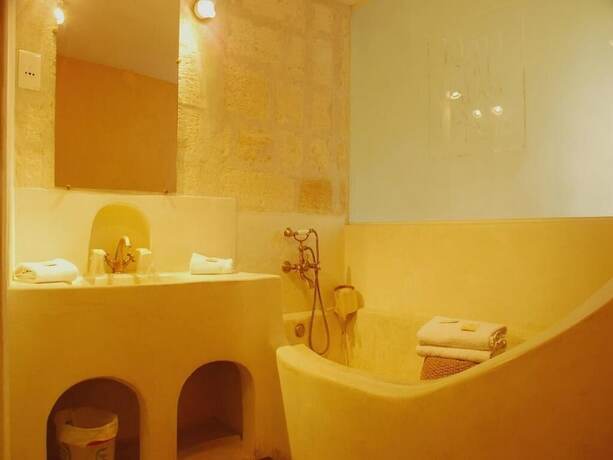 Imagen general del H&ocirc;tel du Palais des Papes, Avignon. Foto 2