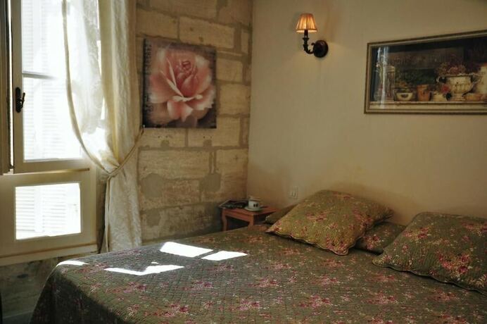Imagen de la habitación del H&ocirc;tel du Palais des Papes, Avignon. Foto 18