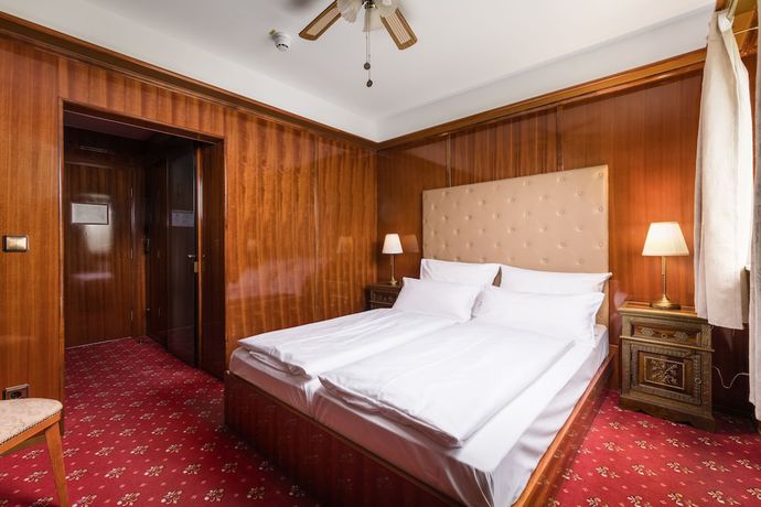 Imagen de la habitación del H&ocirc;tel du Train. Foto 12