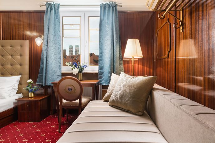 Imagen de la habitación del H&ocirc;tel du Train. Foto 16