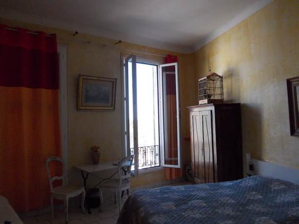 Imagen de la habitación del H&ocirc;tel l\'Oursin. Foto 17