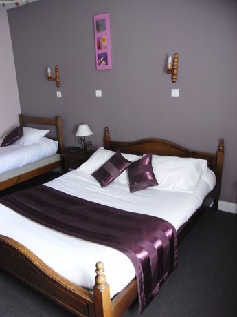 Imagen de la habitación del H&ocirc;tel la Chaumi&egrave;re, Bellefontaine. Foto 6