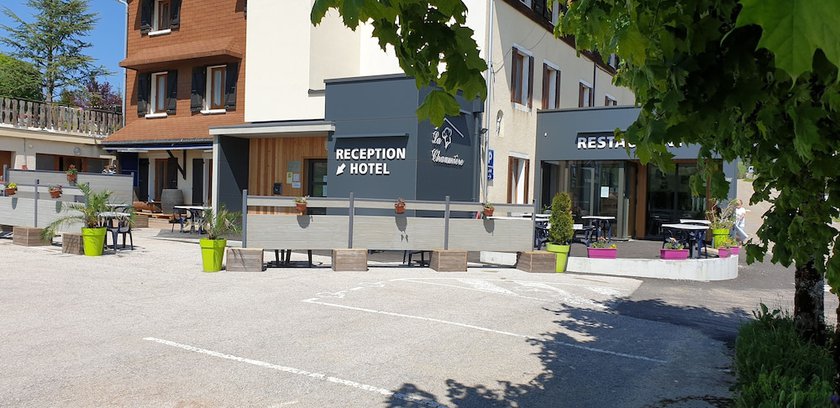 Imagen general del Hôtel la Chaumière, Bellefontaine. Foto 1