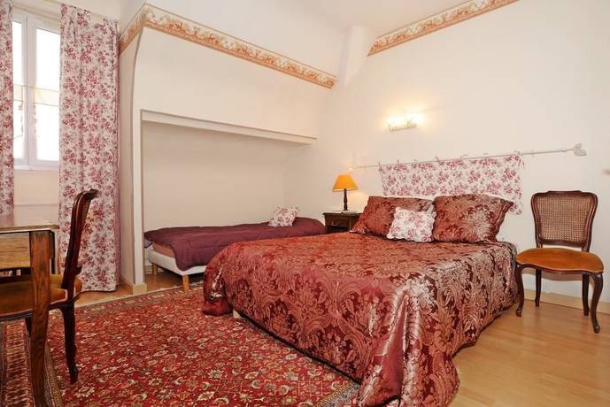 Imagen de la habitación del H&ocirc;tel la Tour. Foto 2