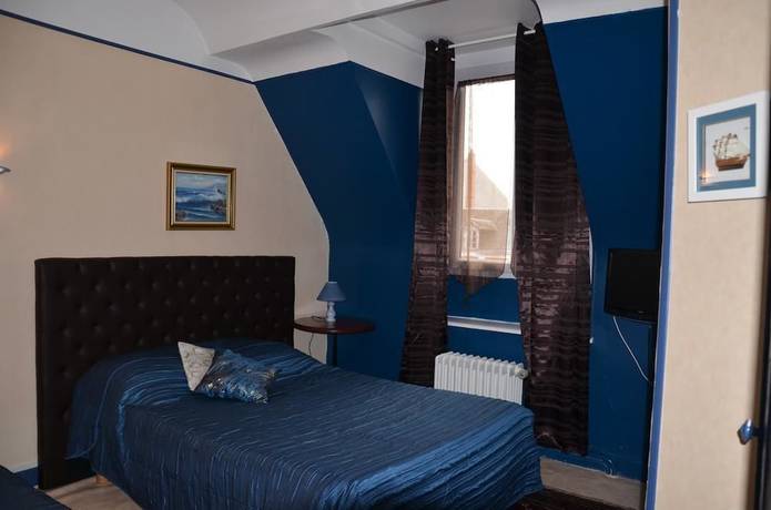 Imagen de la habitación del H&ocirc;tel la Tour. Foto 4