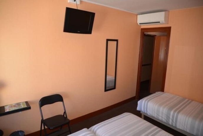 Imagen de la habitación del H&ocirc;tel le Cheval Noir. Foto 7