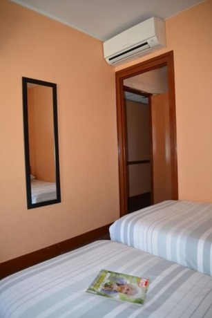 Imagen de la habitación del H&ocirc;tel le Cheval Noir. Foto 9