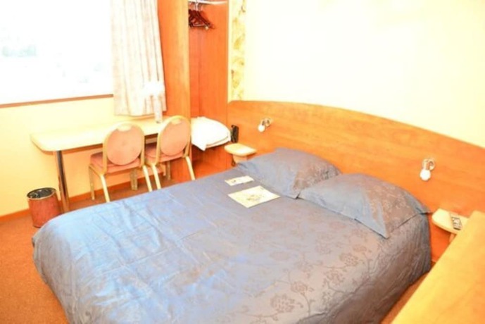 Imagen de la habitación del H&ocirc;tel le Cheval Noir. Foto 10