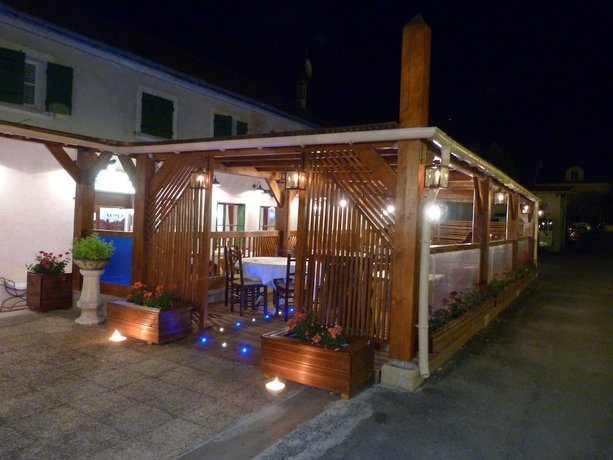 Imagen del bar/restaurante del H&ocirc;tel le Clos St Jacques. Foto 5