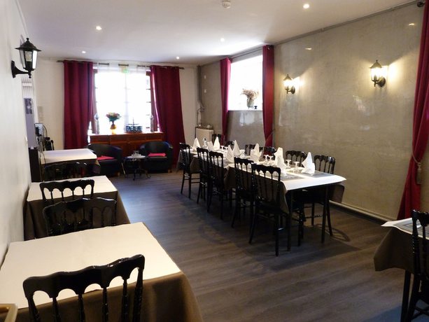 Imagen del bar/restaurante del H&ocirc;tel le Clos St Jacques. Foto 9