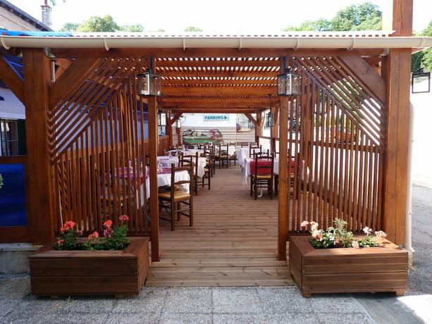 Imagen del bar/restaurante del H&ocirc;tel le Clos St Jacques. Foto 11