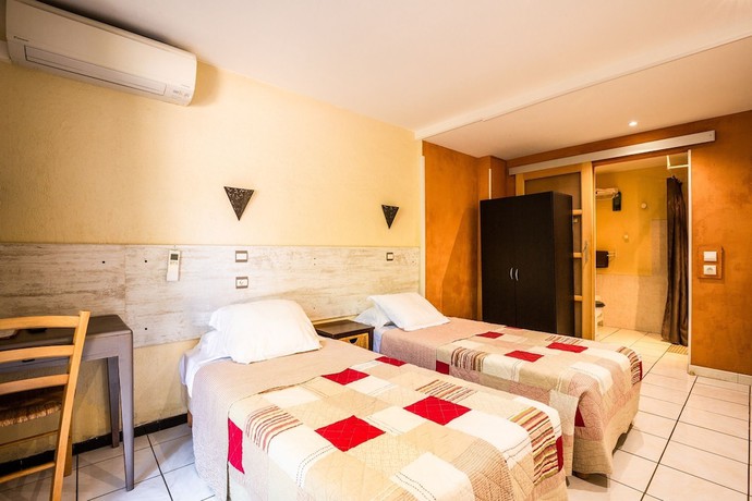 Imagen de la habitación del H&ocirc;tel le Nid. Foto 2