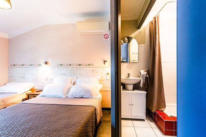 Imagen de la habitación del H&ocirc;tel le Nid. Foto 5