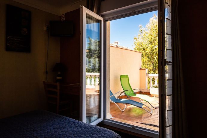 Imagen de la habitación del H&ocirc;tel le Nid. Foto 6