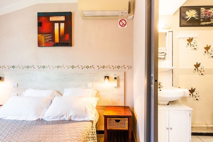 Imagen de la habitación del H&ocirc;tel le Nid. Foto 12