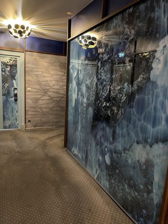 Imagen de la habitación del H&ocirc;tel les 4 &eacute;l&eacute;ments. Foto 5