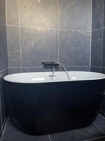Imagen de la habitación del H&ocirc;tel les 4 &eacute;l&eacute;ments. Foto 16