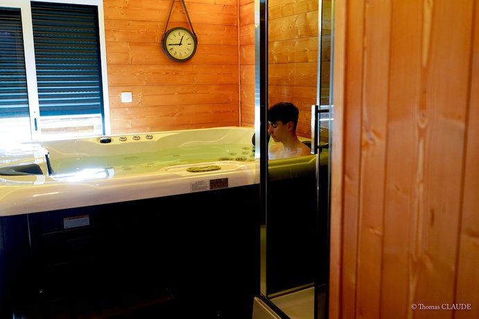 Imagen de la piscina del H&ocirc;tel les Sapins. Foto 18