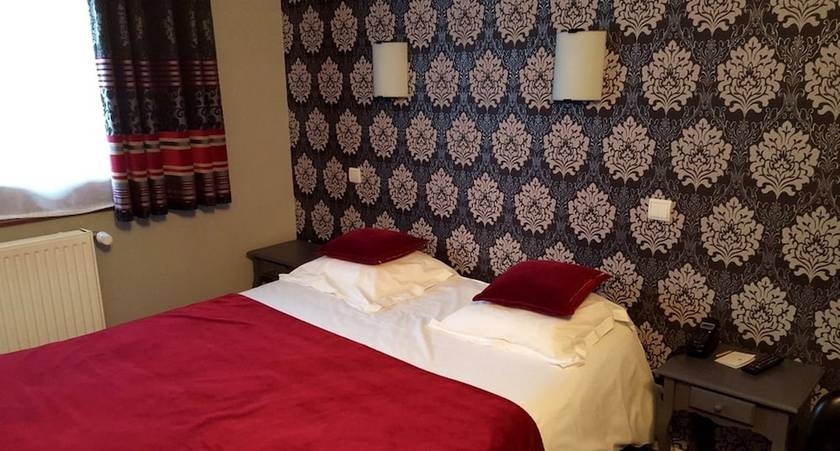 Imagen de la habitación del H&ocirc;tel les Sapins. Foto 15