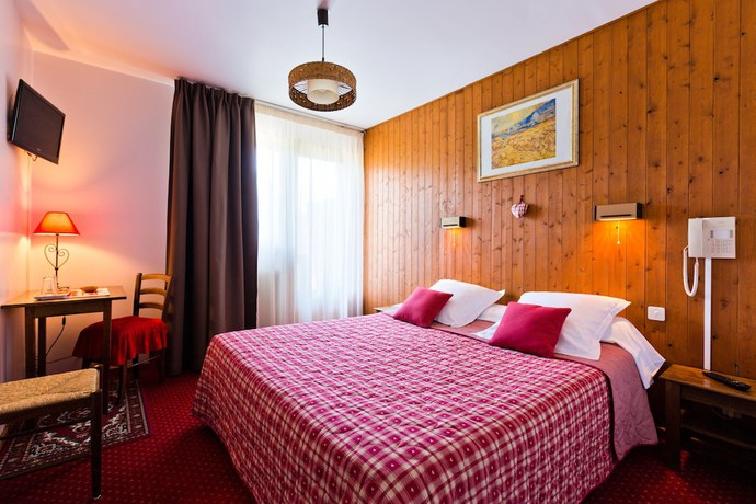 Imagen de la habitación del Hôtel les Triolets. Foto 9