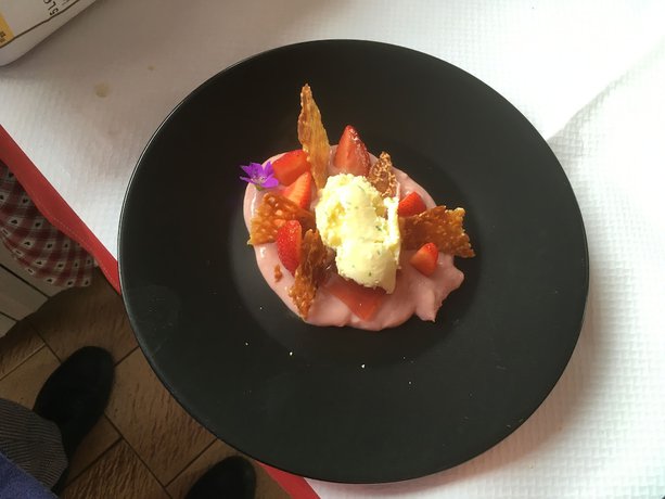 Imagen del bar/restaurante del H&ocirc;tel les skieurs. Foto 11