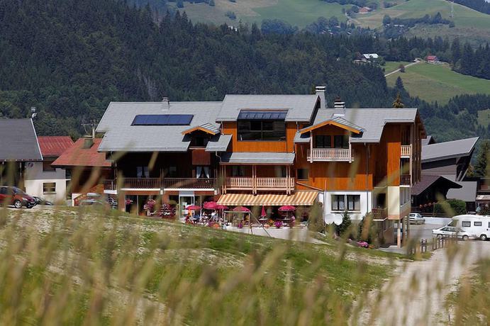 Imagen general del H&ocirc;tel les skieurs. Foto 5