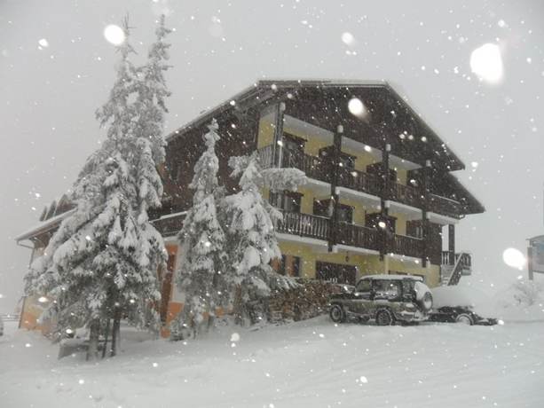 Imagen general del H&ocirc;tel les skieurs. Foto 6