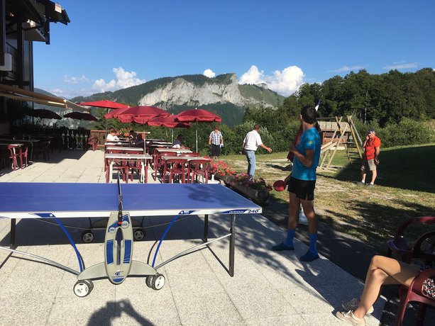 Imagen de los exteriores del H&ocirc;tel les skieurs. Foto 17