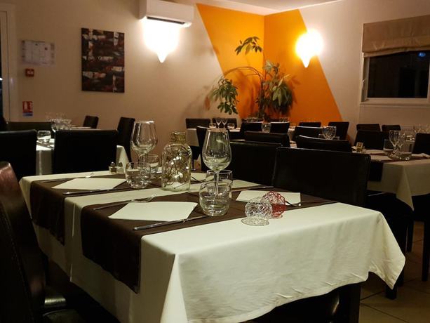 Imagen del bar/restaurante del H&ocirc;tel restaurant l\'Espassole. Foto 8