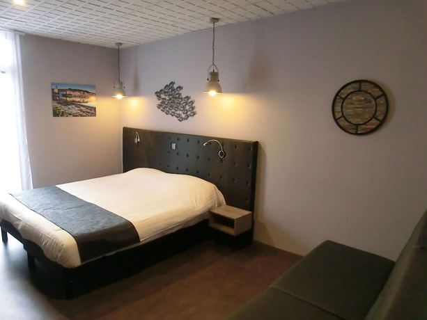 Imagen de la habitación del H&ocirc;tel sur le Quai. Foto 5