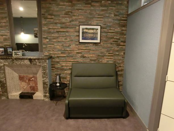 Imagen de la habitación del H&ocirc;tel sur le Quai. Foto 8