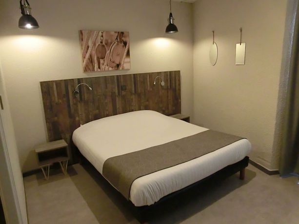 Imagen de la habitación del H&ocirc;tel sur le Quai. Foto 17