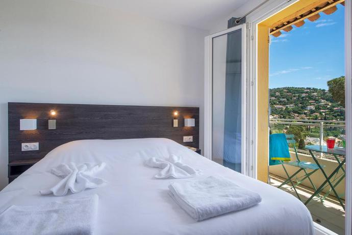 Imagen de la habitación del H&ocirc;tel-Club du Domaine d\'Aiguebelle, USSIM Vacances. Foto 5