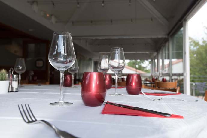 Imagen del bar/restaurante del Hôtel-Restaurant l\'Artière. Foto 8