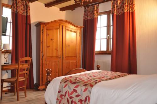 Imagen de la habitación del Hôtel-restaurant A La Couronne. Foto 7