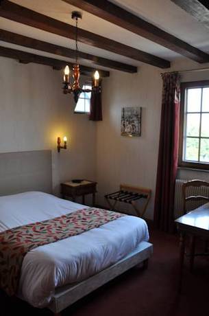 Imagen de la habitación del Hôtel-restaurant A La Couronne. Foto 8