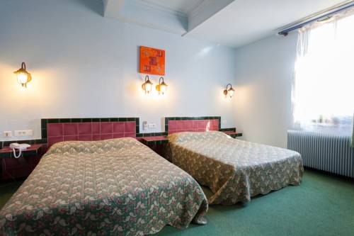 Imagen de la habitación del H&ocirc;tel-restaurant chez Carri&egrave;re. Foto 7