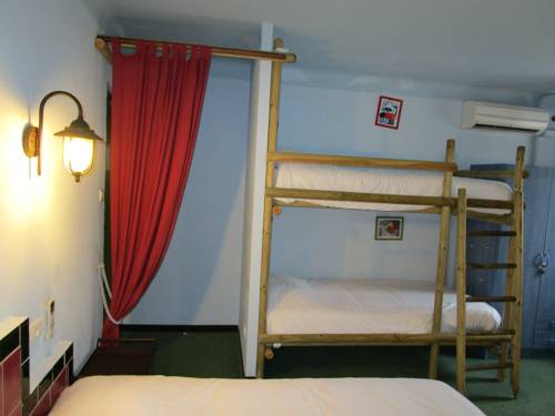 Imagen de la habitación del H&ocirc;tel-restaurant chez Carri&egrave;re. Foto 8