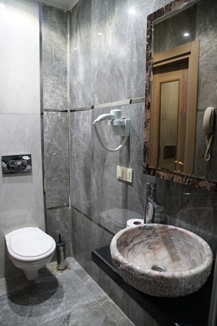 Imagen de la habitación del Holiday Business Otel. Foto 3