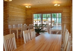 Imagen del bar/restaurante del Holiday Complex Cirmas Ezerkrasts. Foto 2