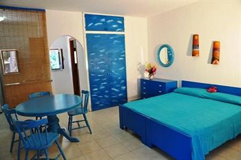 Imagen de la habitación del Holiday Eolie Village. Foto 6