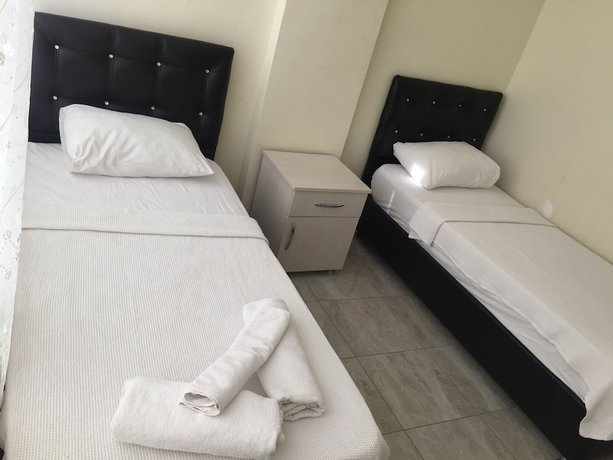 Imagen de la habitación del Holiday Hotel. Foto 13