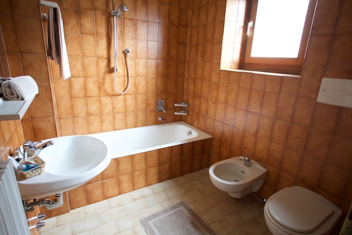Imagen de la habitación del Holiday House Erika. Foto 14