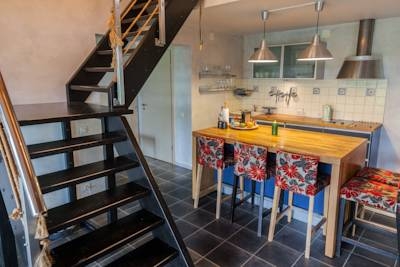 Imagen de los interiores del Holiday House Koceri. Foto 6