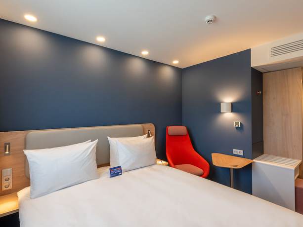 Imagen de la habitación del Holiday Inn Express Hamburg South A7 AS42. Foto 3