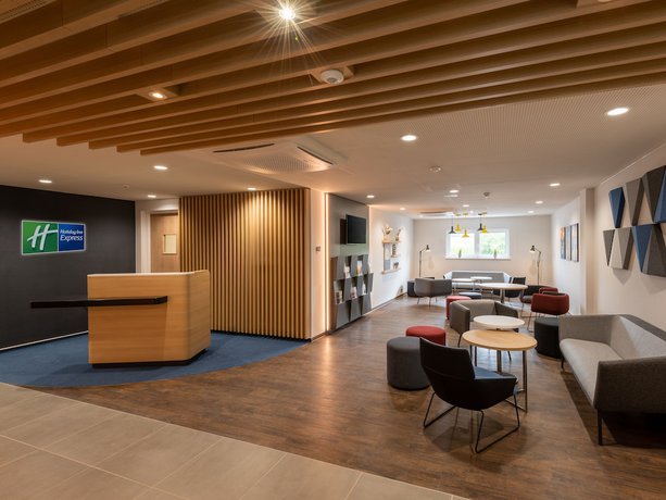 Imagen de los interiores del Holiday Inn Express Hamburg South A7 AS42. Foto 17