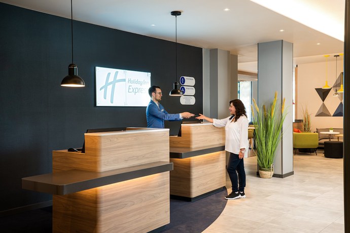 Imagen de los interiores del Holiday Inn Express Rosenheim, An Ihg Hotel. Foto 18