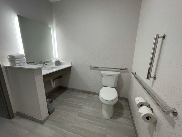Imagen de la habitación del Holiday Inn Express & Suites - Ft. Smith - Airport, an IHG Hotel. Foto 8