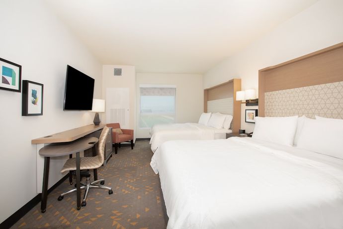 Imagen de la habitación del Holiday Inn Glendale - Stadium & Ent Dist. Foto 11