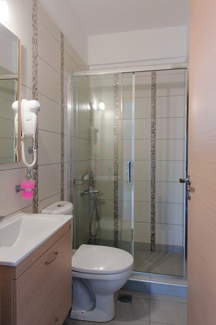 Imagen de la habitación del Holiday Rooms. Foto 8